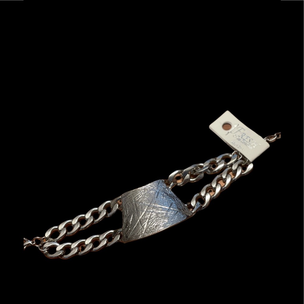 NWT FRESH CRYSTAL COLLECTION CHAIN LINK CUFF BRACELET